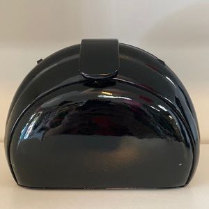 Vintage 70’s Delill black patent leather clutch/purse